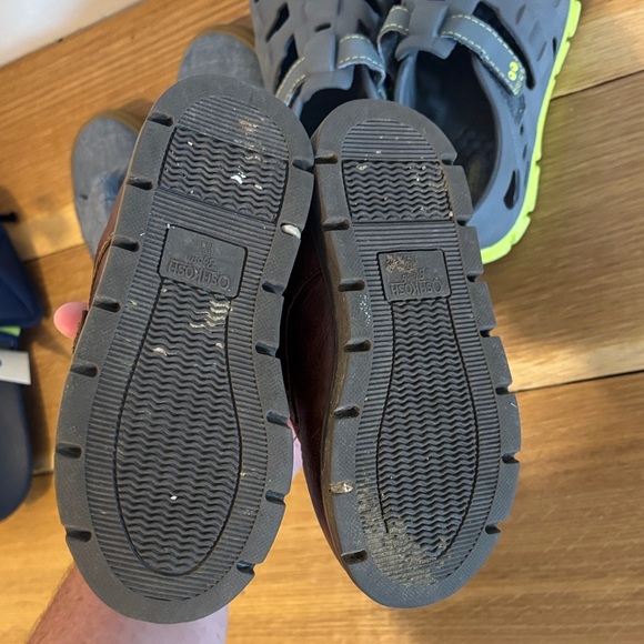 Cat & Jack Kids Sneakers - Gray, Brown, and Blue - Picture 8 of 8